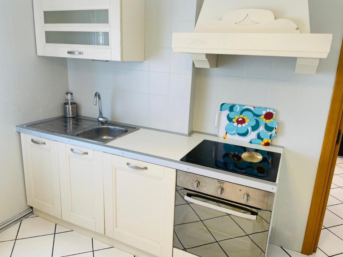 Family Apartment Piazza Milano - Jesolo Buitenkant foto